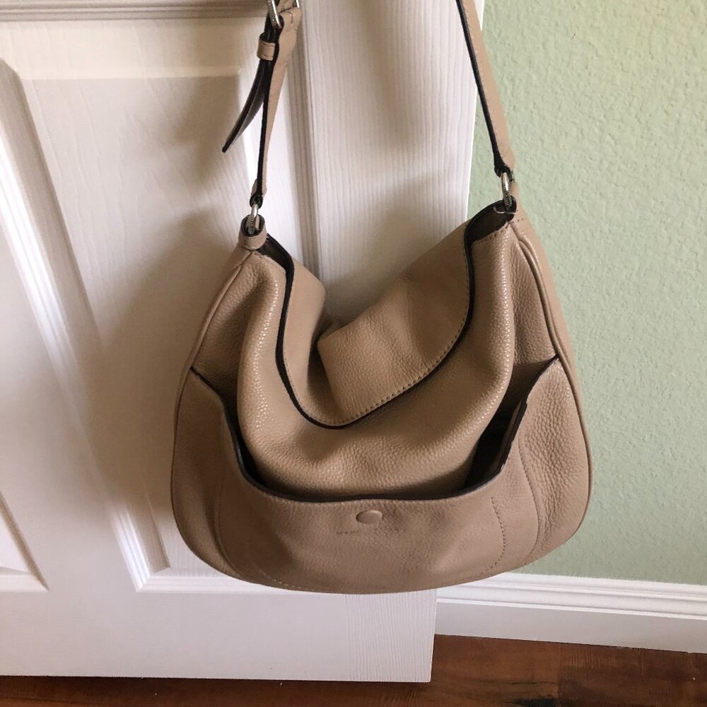 Marc Jacobs New York Empire handbag beige